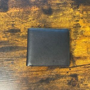Elegant Black Leather Wallet by Hugo Boss